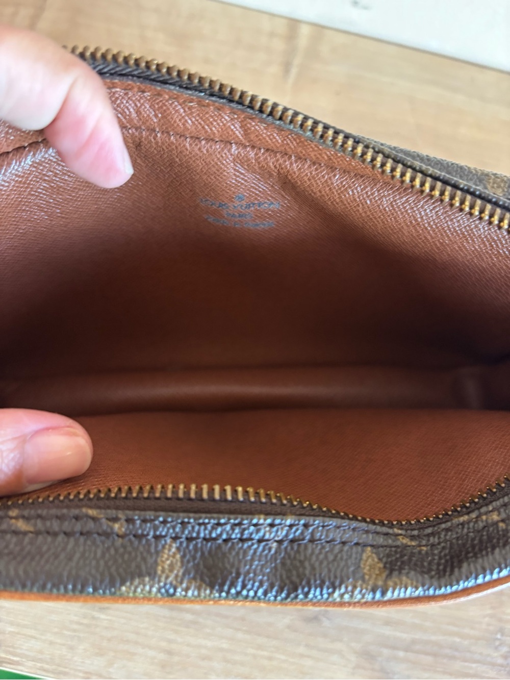 Authentic Louis Vuitton monogram clutch - Picture 6 of 8